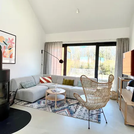 De Ole School Ferienapartments Loft-apartment 30 , Huus Blomen דירה *